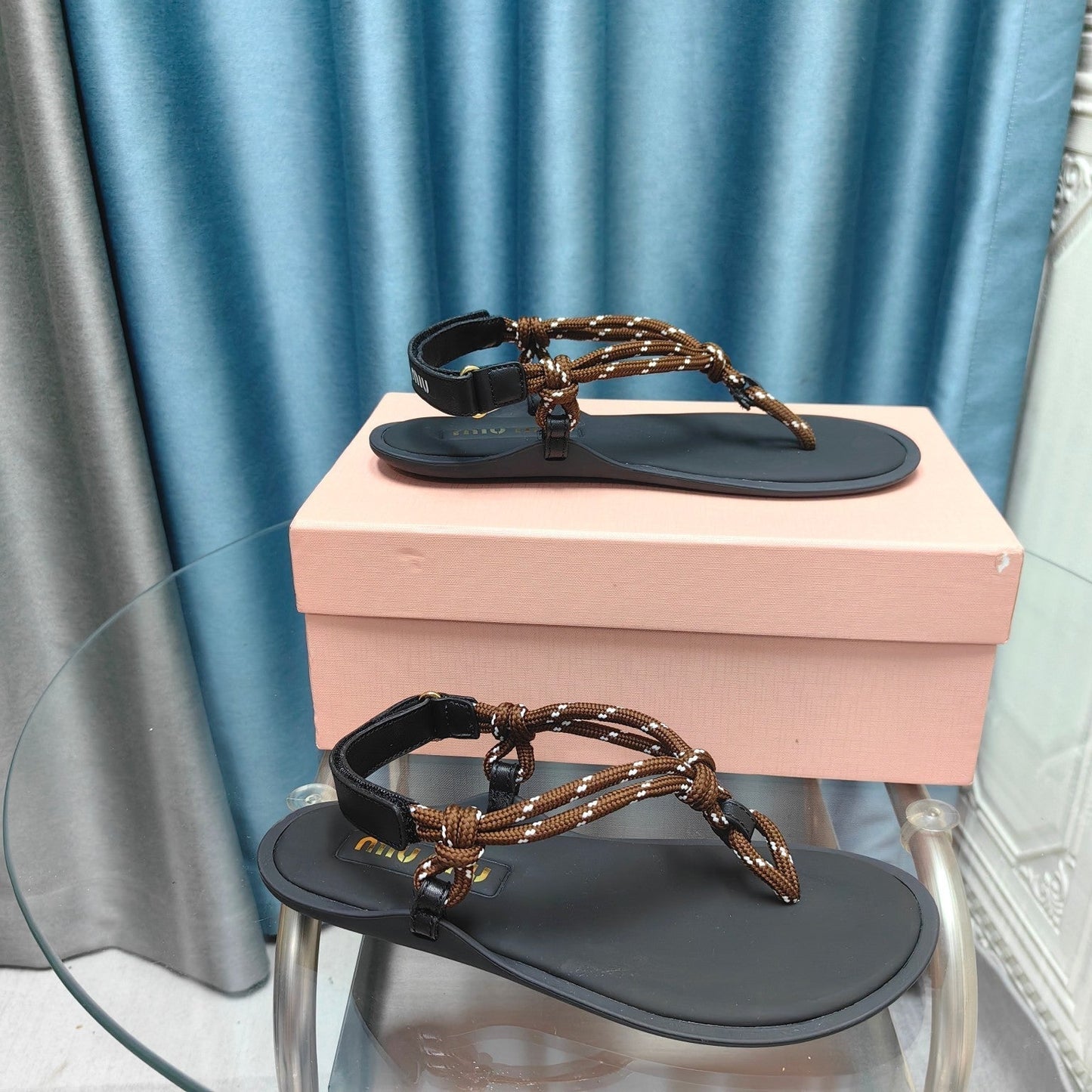 FLIP-FLOPS SANDAL BLACK SHEEPSKIN WITH BROWN STRAP - 34