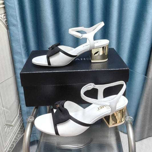 SANDALS IN WHITE SHEEPSKIN WITH BLACK SATIN BOW - 35