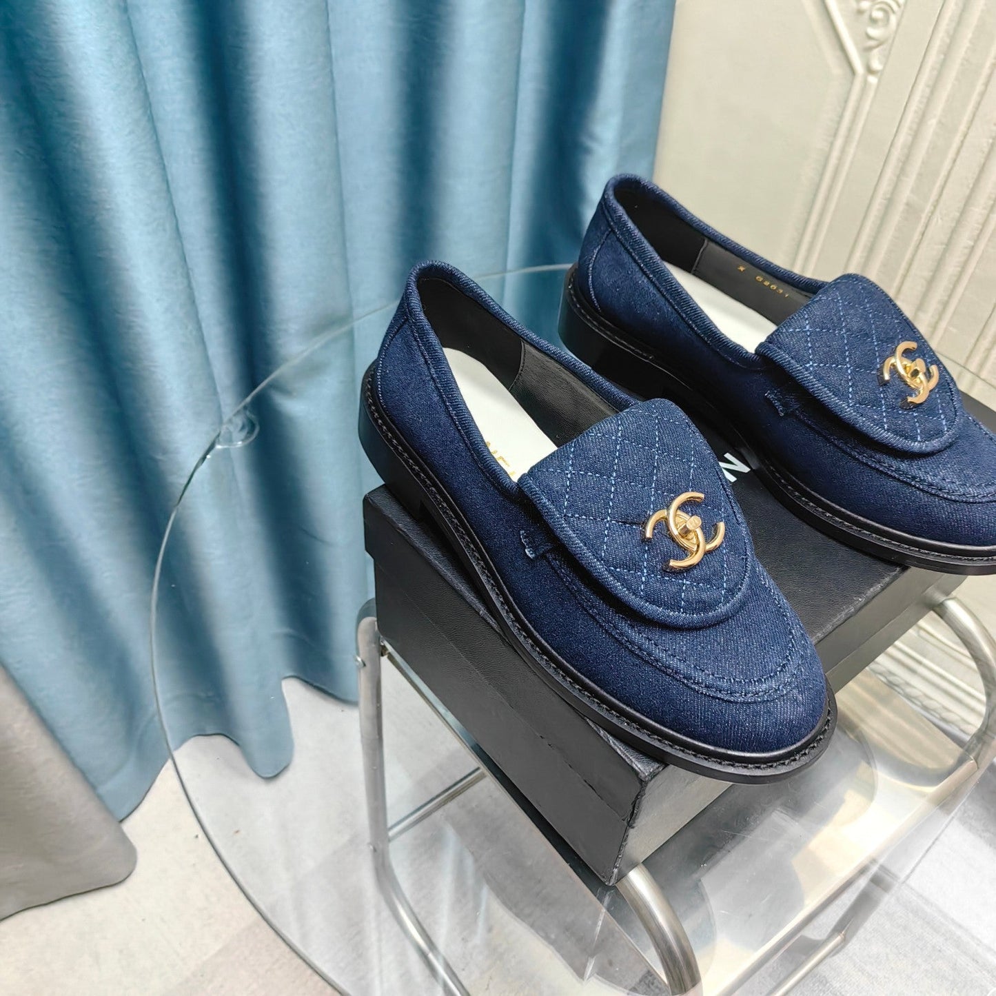 MOCCASINS NAVY BLUE QUILTED LAMBSKIN - 35