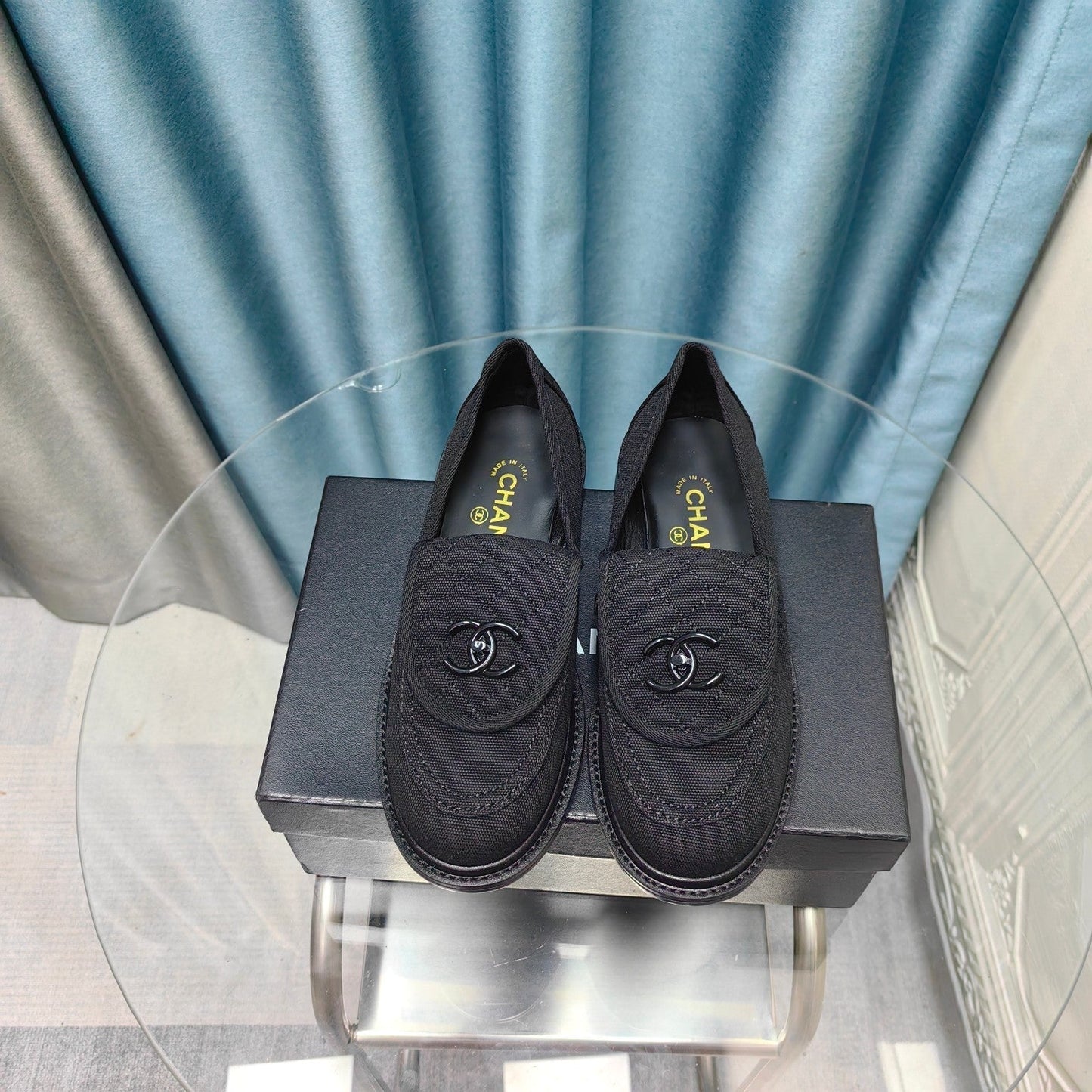 MOCCASINS BLACK QUILTED LAMBSKIN - 35