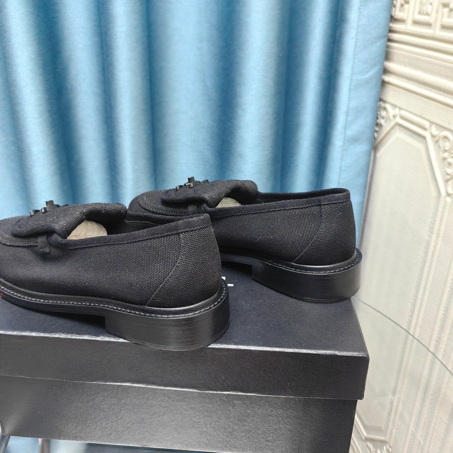 MOCCASINS BLACK QUILTED LAMBSKIN - 35