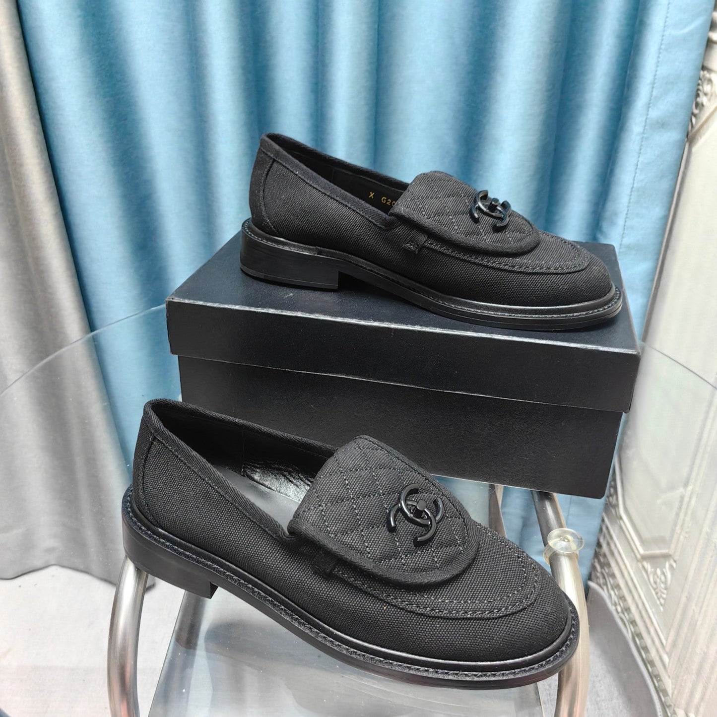 MOCCASINS BLACK QUILTED LAMBSKIN - 35