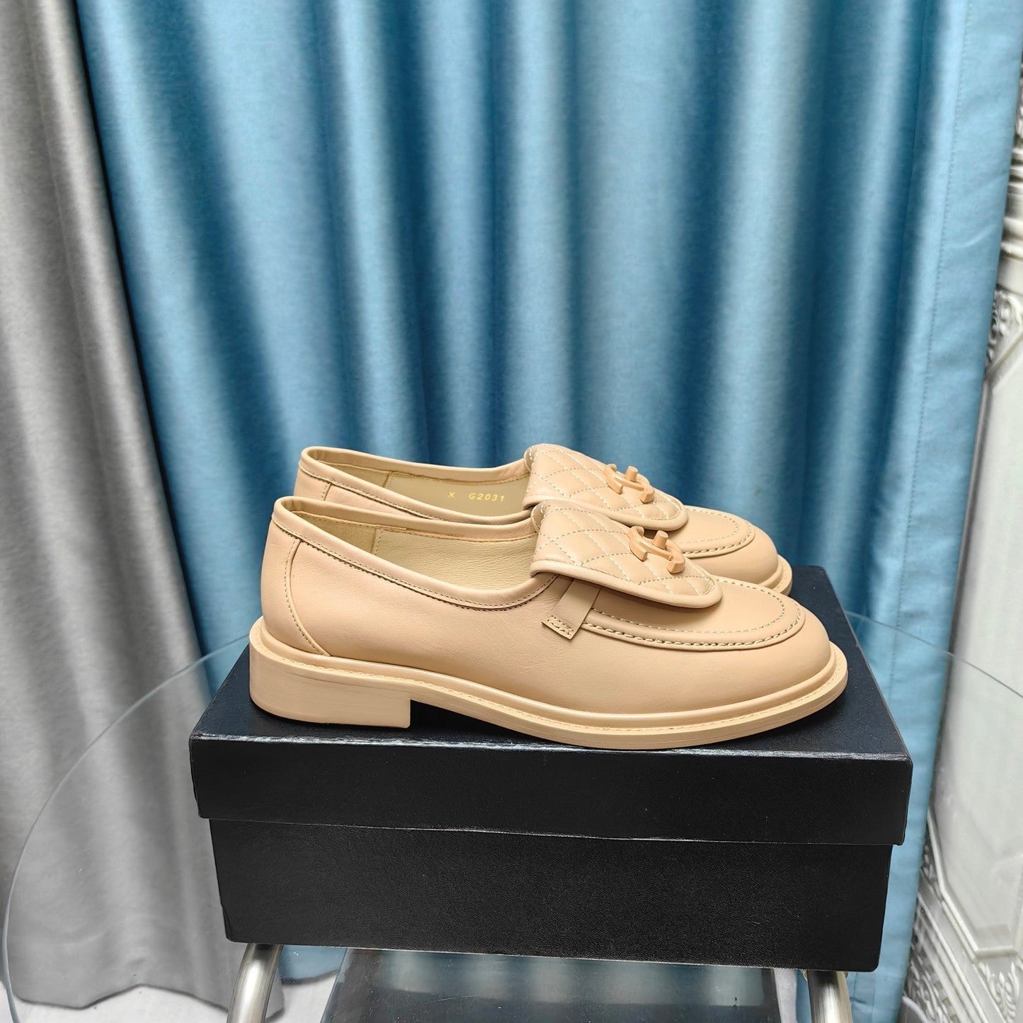 MOCCASINS BEIGE QUILTED LAMBSKIN - 35