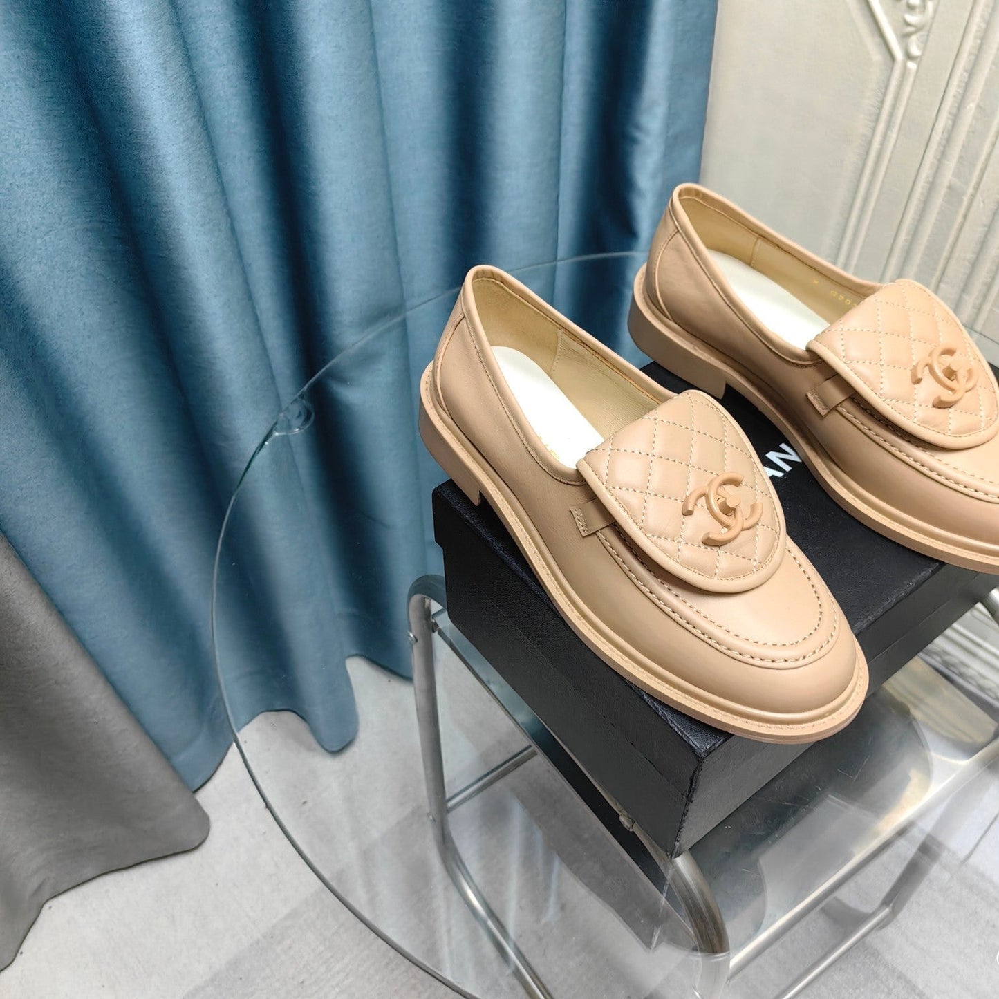 MOCCASINS BEIGE QUILTED LAMBSKIN - 35