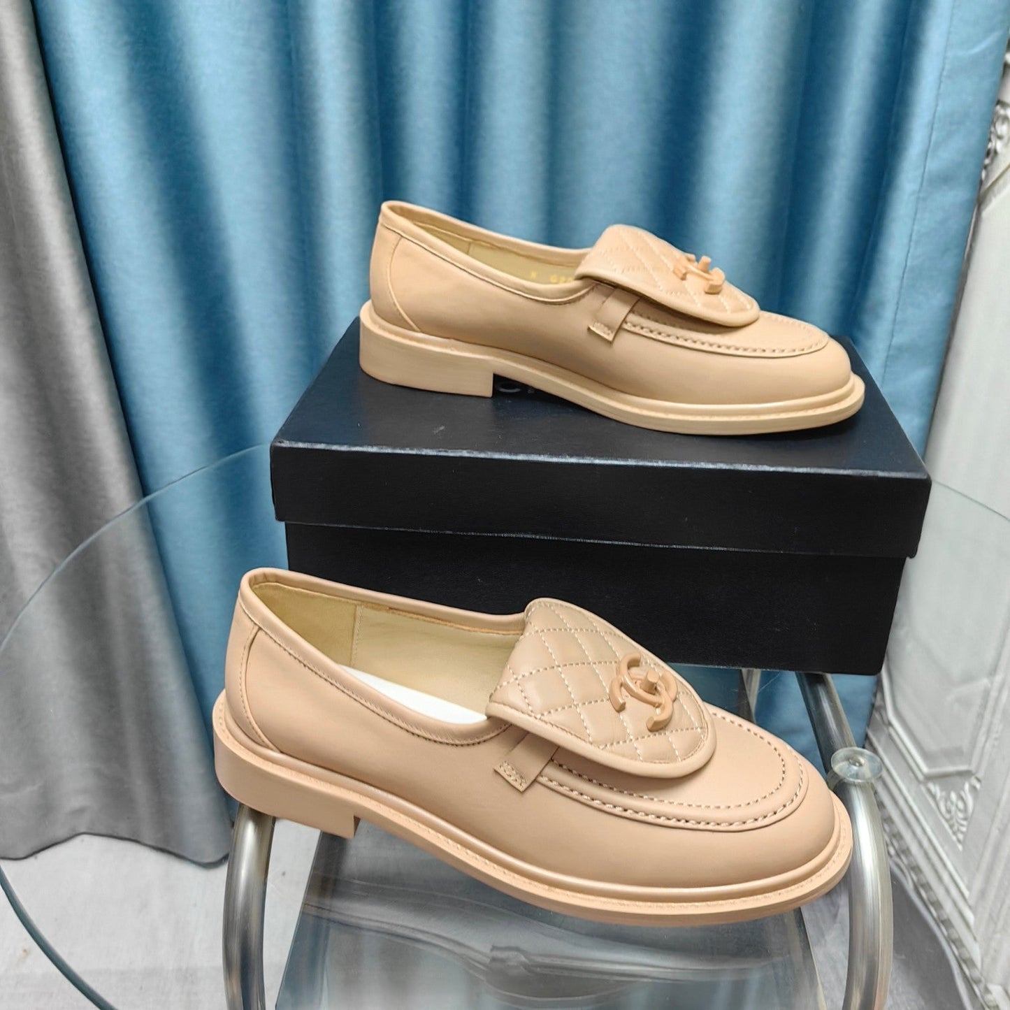 MOCCASINS BEIGE QUILTED LAMBSKIN - 35