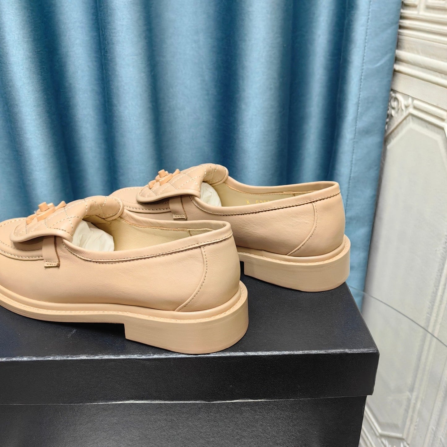 MOCCASINS BEIGE QUILTED LAMBSKIN - 35