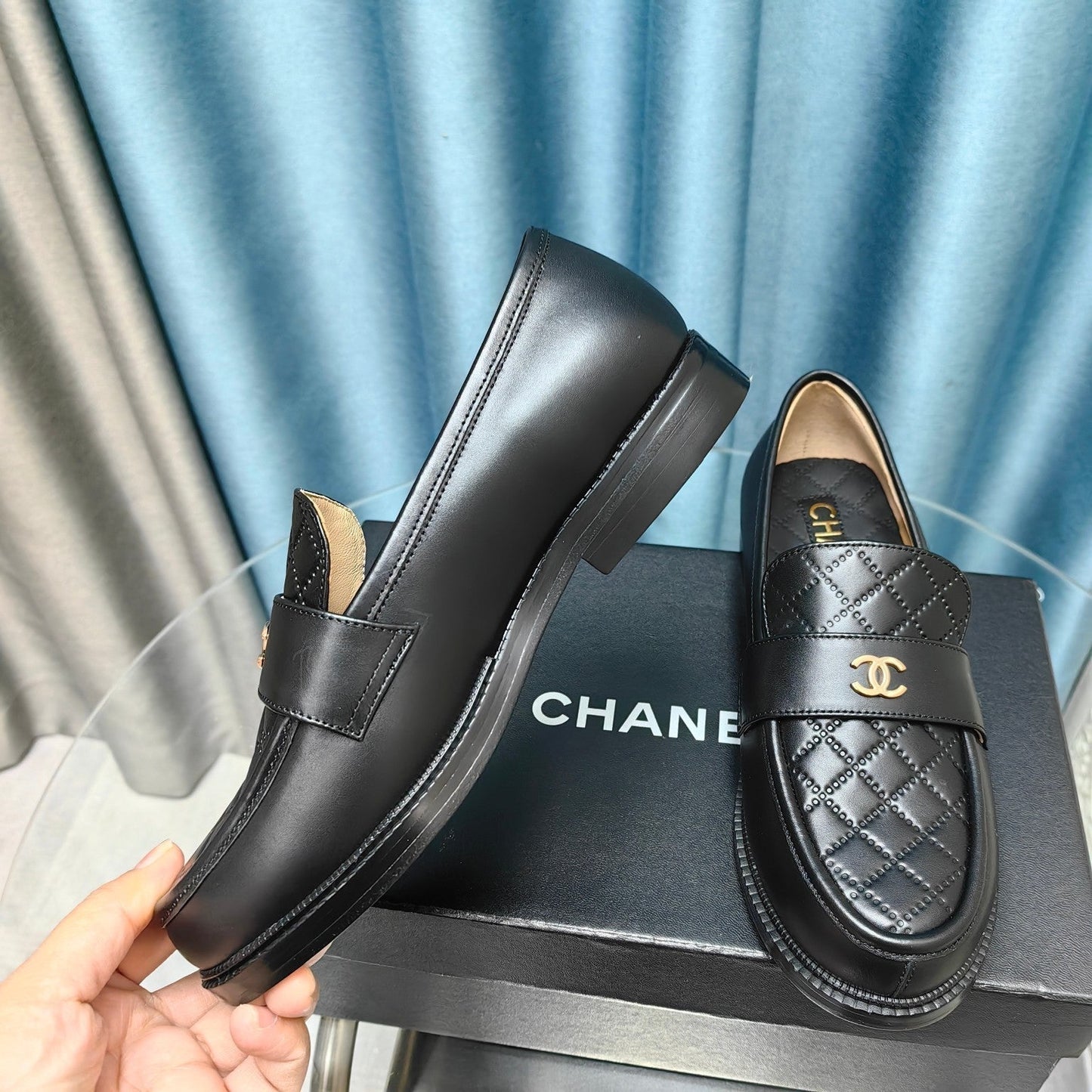 MOCCASINS BLACK QUILTED CALFSKIN - 35