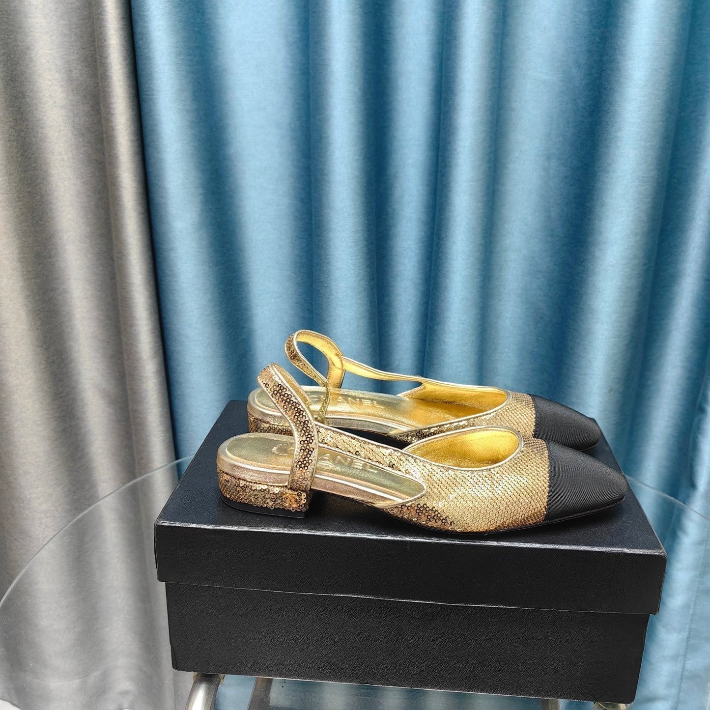 SLINGBACKS IN GLITTER GOLDEN LAMBSKIN - 34
