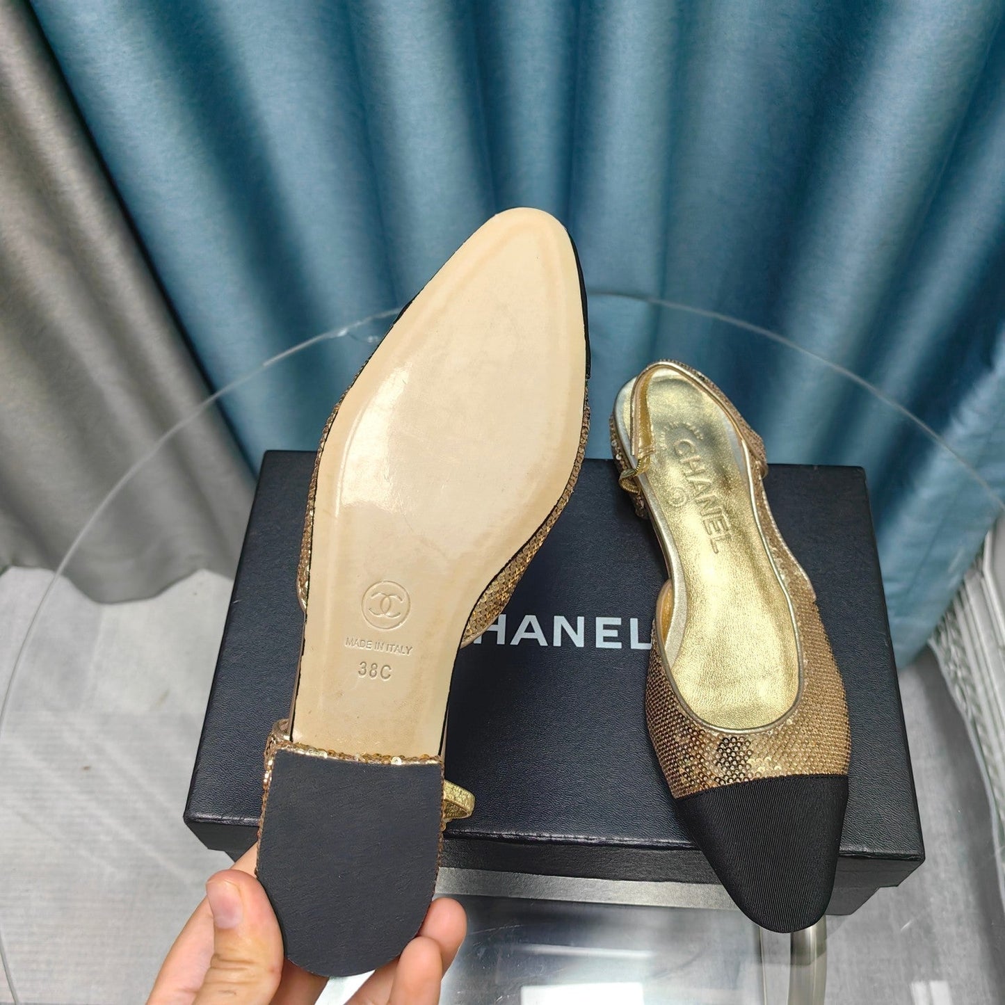 SLINGBACKS IN GLITTER GOLDEN LAMBSKIN - 34