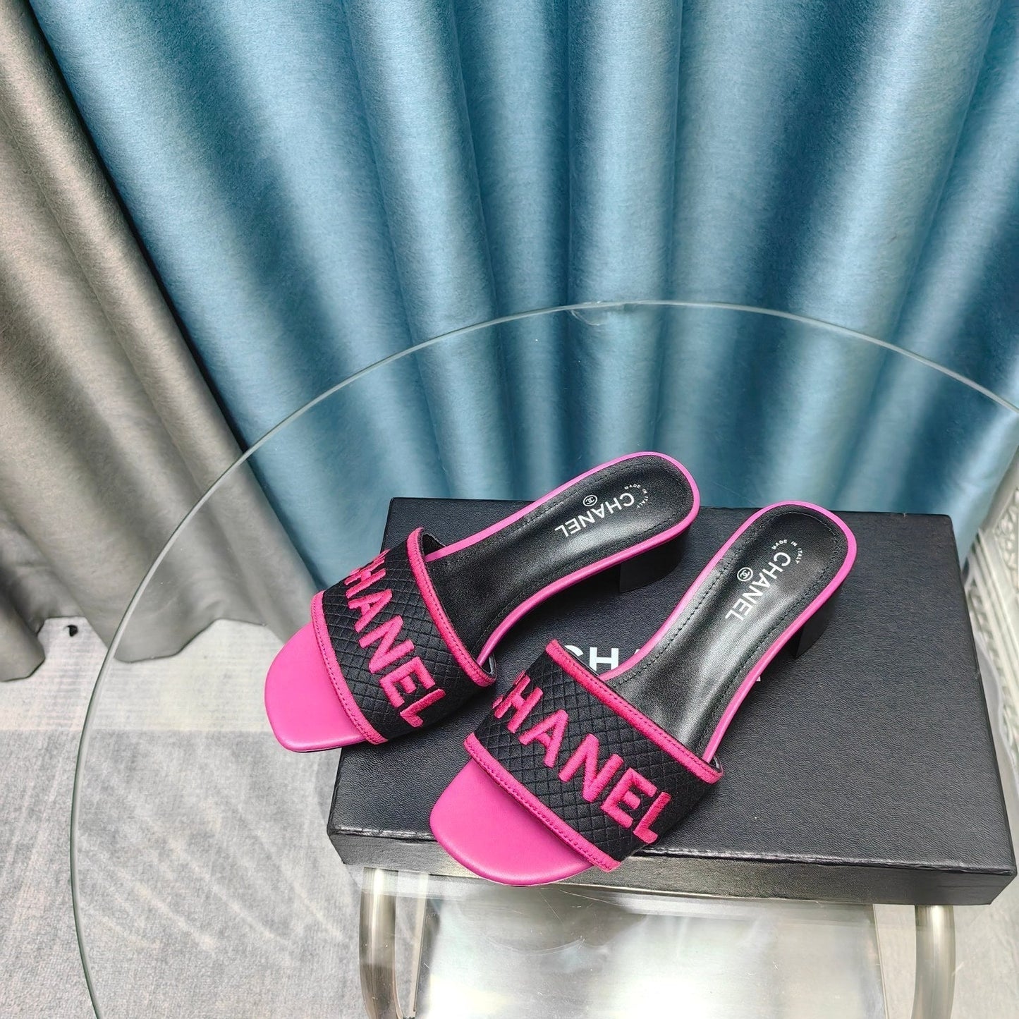 MULE SANDAL 45 BLACK PINK FABRIC EMBROIDERY - 35