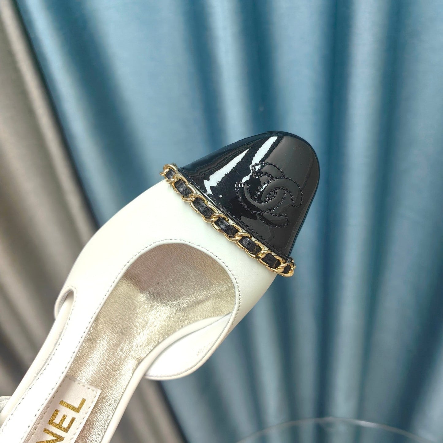 HIGH SLINGBACKS IN WHITE MIX BLACK LAMBSKIN - 34