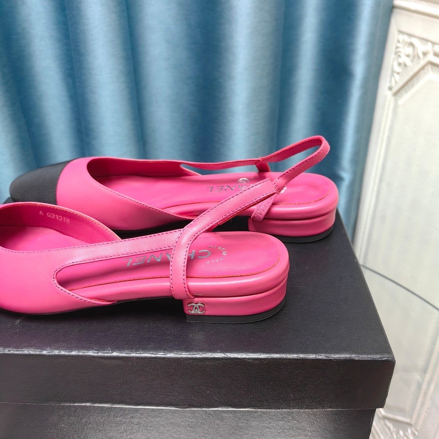 SLINGBACKS IN BARBIE PINK MIX BLACK LAMBSKIN - 34