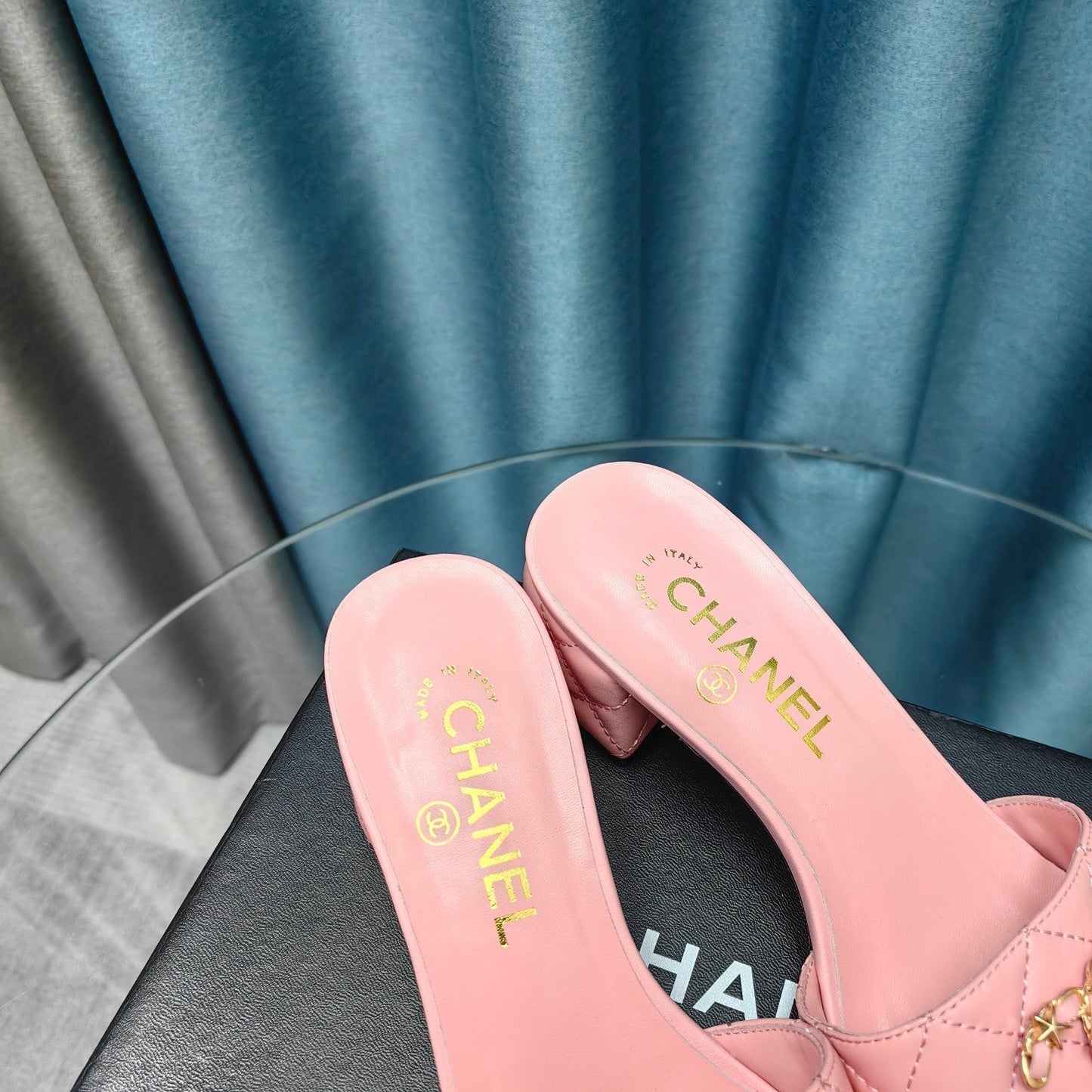 MULE SLIDE SANDAL IN LIGHT PINK LAMBSKIN - 35