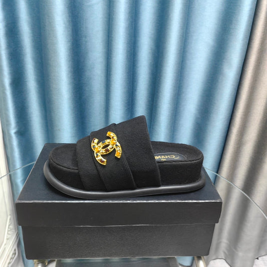 PLATFORM HEELS SANDALS IN BLACK WOOLEN FABRIC - 35