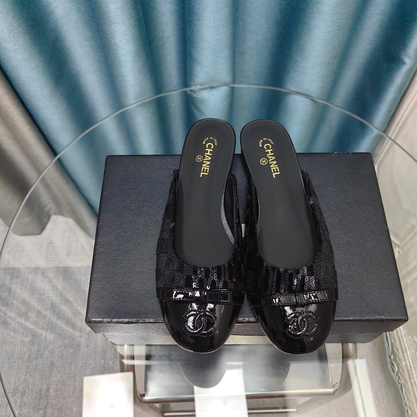MULE IN BLACK SATIN AND LAMBSKIN - 35