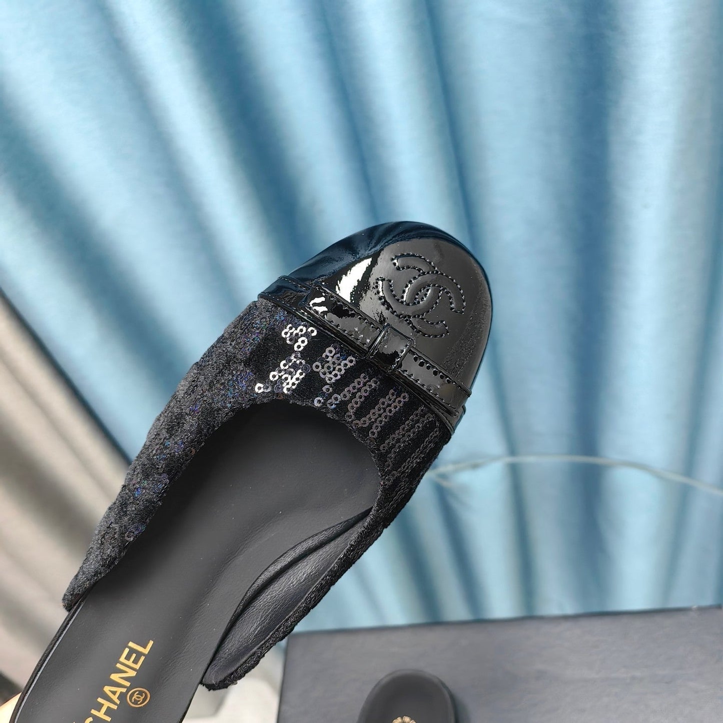 MULE IN BLACK SATIN AND LAMBSKIN - 35