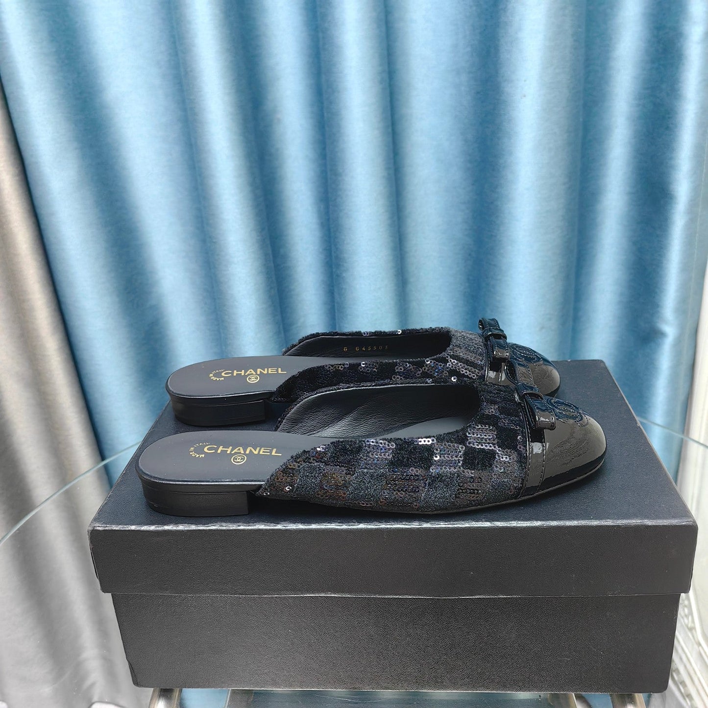 MULE IN BLACK SATIN AND LAMBSKIN - 35