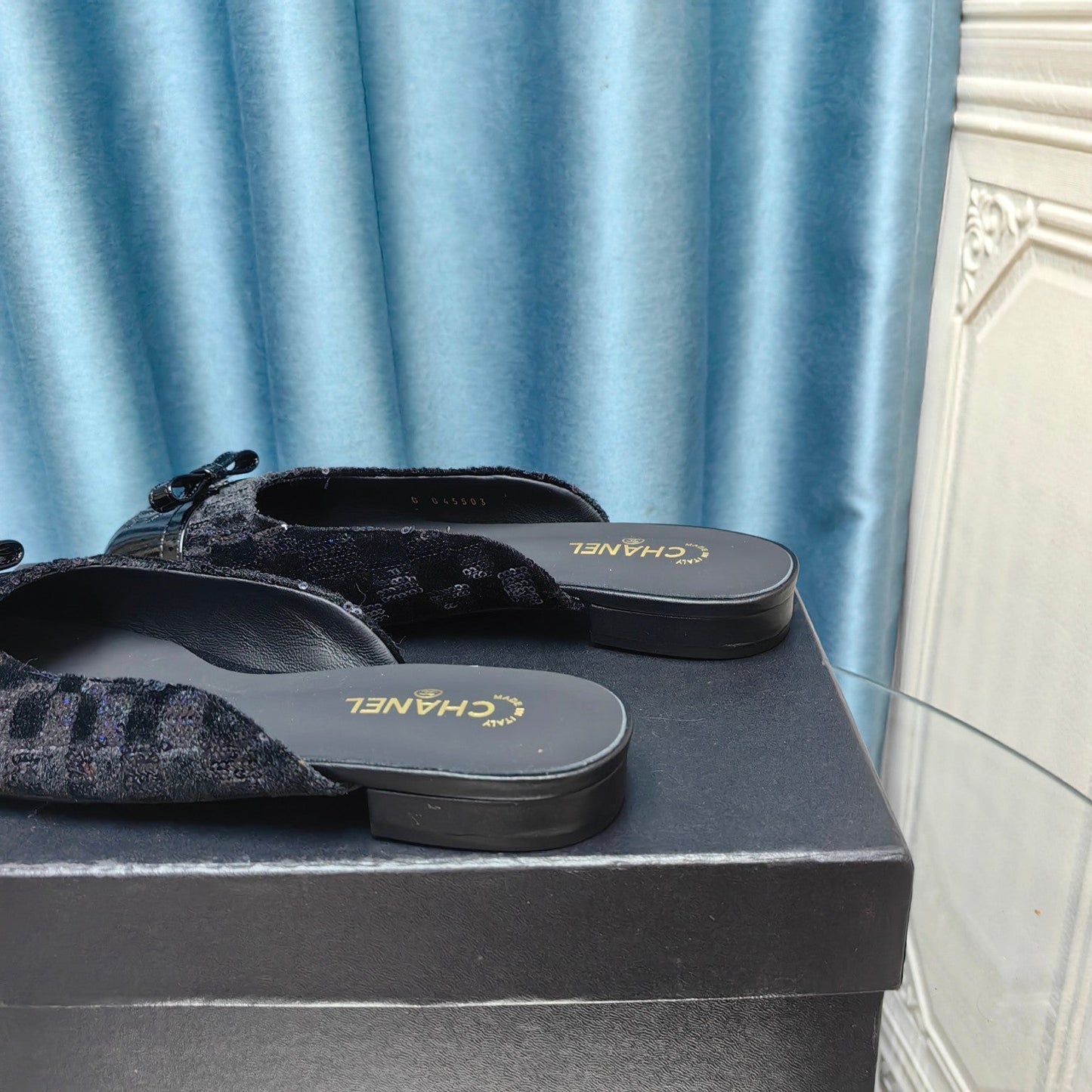 MULE IN BLACK SATIN AND LAMBSKIN - 35
