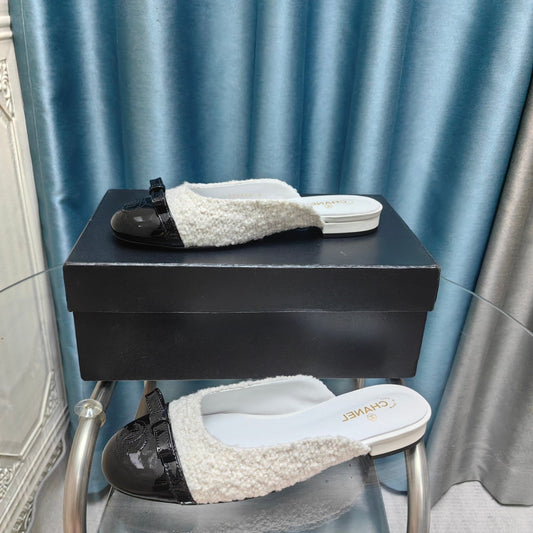 MULE IN WHITE TWEED AND BLACK LAMBSKIN - 35