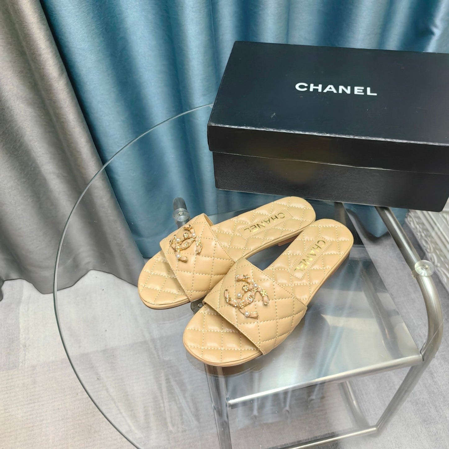 QUILTED SLIPPERS BEIGE CREAM SHEEPSKIN - 35