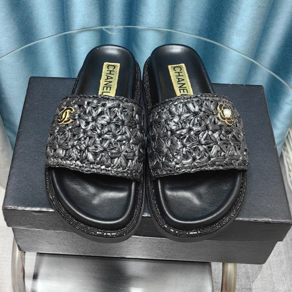 KNIT SLIPPERS IN BLACK WOVEN SATIN AND SHEEPSKIN - 35