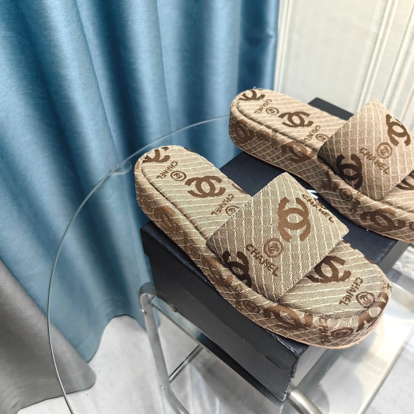 THICK-SOLE SLIPPERS PEANUT BROWN SATIN - 35