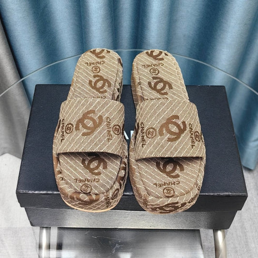 THICK-SOLE SLIPPERS PEANUT BROWN SATIN - 35