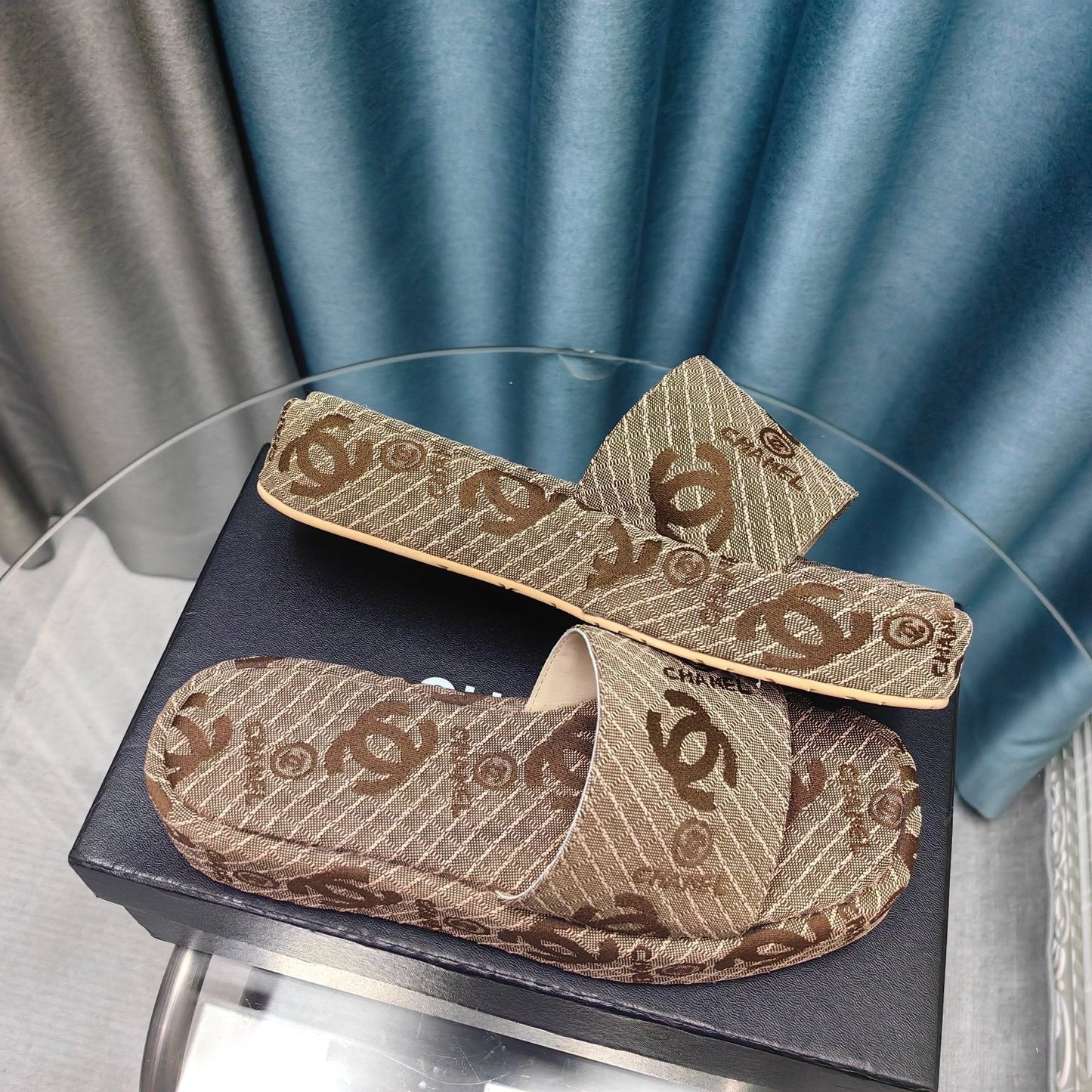 THICK-SOLE SLIPPERS PEANUT BROWN SATIN - 35