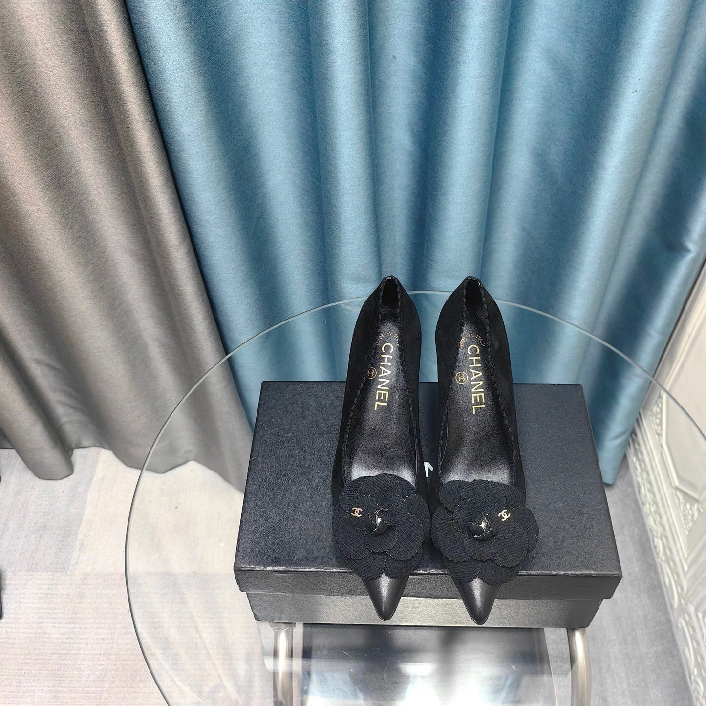 CC HIGH HEELS 80 MM IN BLACK SUEDE AND CALFSKIN WITH FLOWER - 35