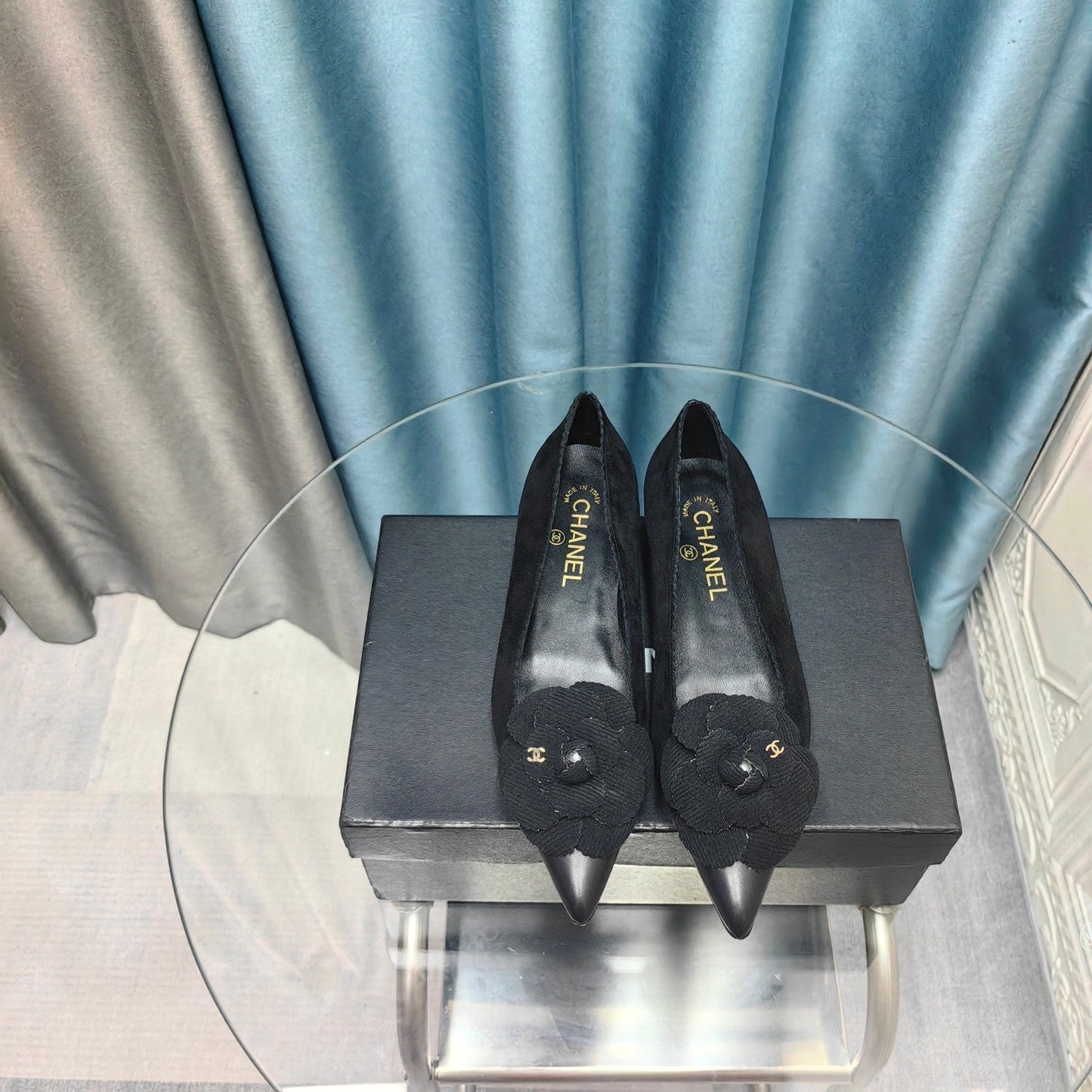 CC BALLET FLAT IN BLACK SUEDE AND CALFSKIN WITH FLOWER - 35