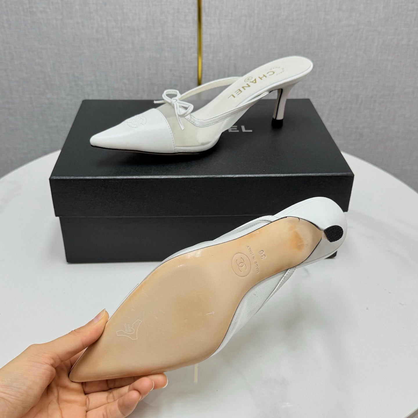 CC HEEL MULES 25S IN WHITE MESH FABRIC AND LAMBSKIN WITH BOW - 35