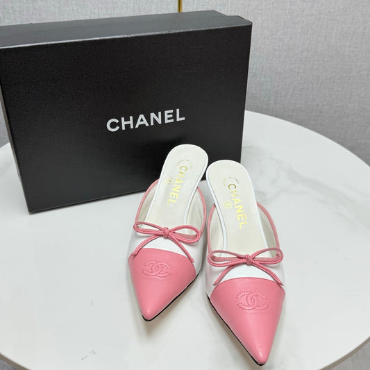 CC HEEL MULES 25S IN PINK AND WHITE LAMBSKIN WITH BOW - 35