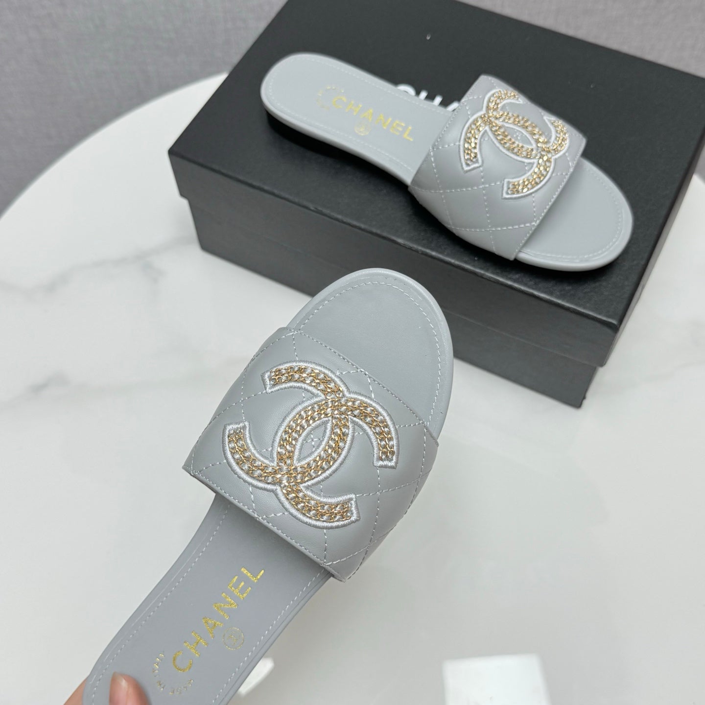 CC SLIDE SANDALS 25S IN DUSTY BLUE GREY CALFSKIN WITH LOGO - 35