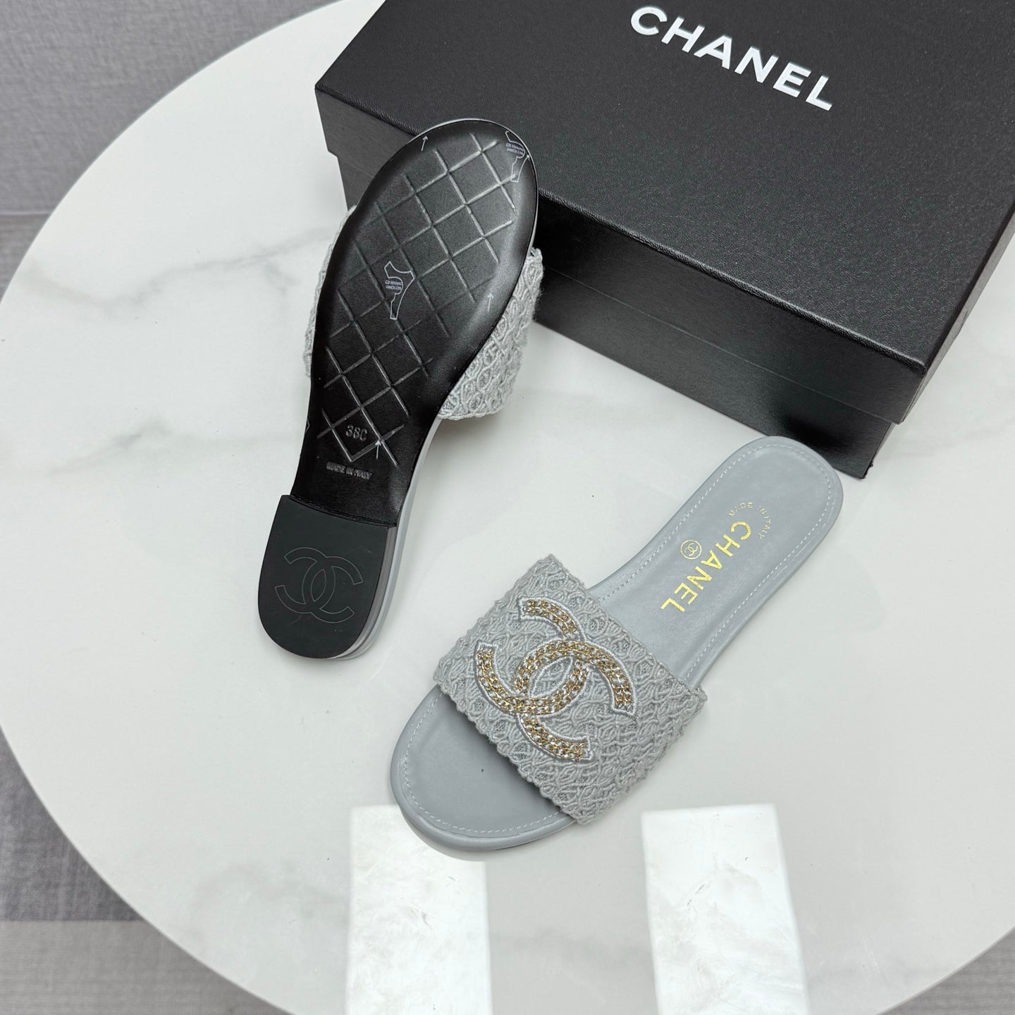 CC SLIDE SANDALS 25S IN DUSTY BLUE GREY FABRIC AND CALFSKIN WITH LOGO - 35