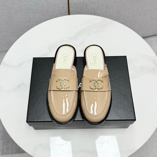 Шльопанці CC FLAT MULE 25S зі світло-бежевої телячої шкіри, модель 9 - 35