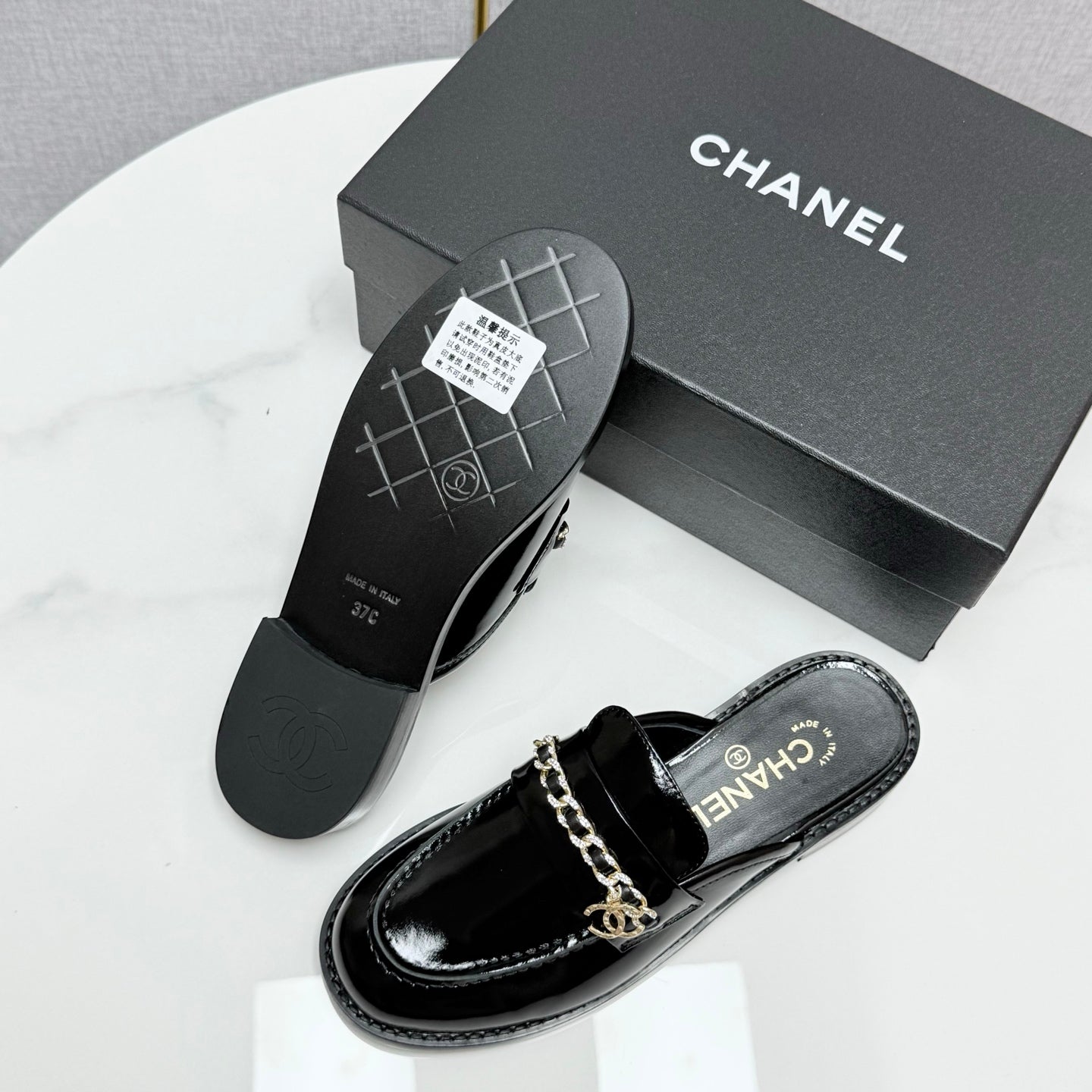 CC FLAT MULE 25S IN BLACK CALFSKIN STYLE 4 - 35