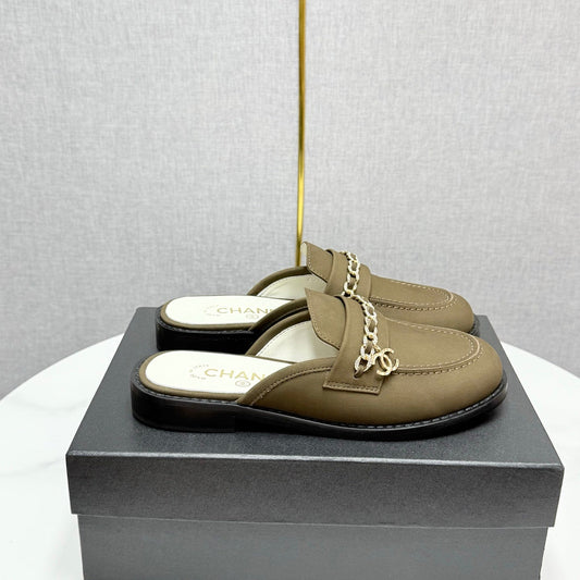 CC FLAT MULE 25S IN OLIVE BROWN CALFSKIN STYLE 3 - 35