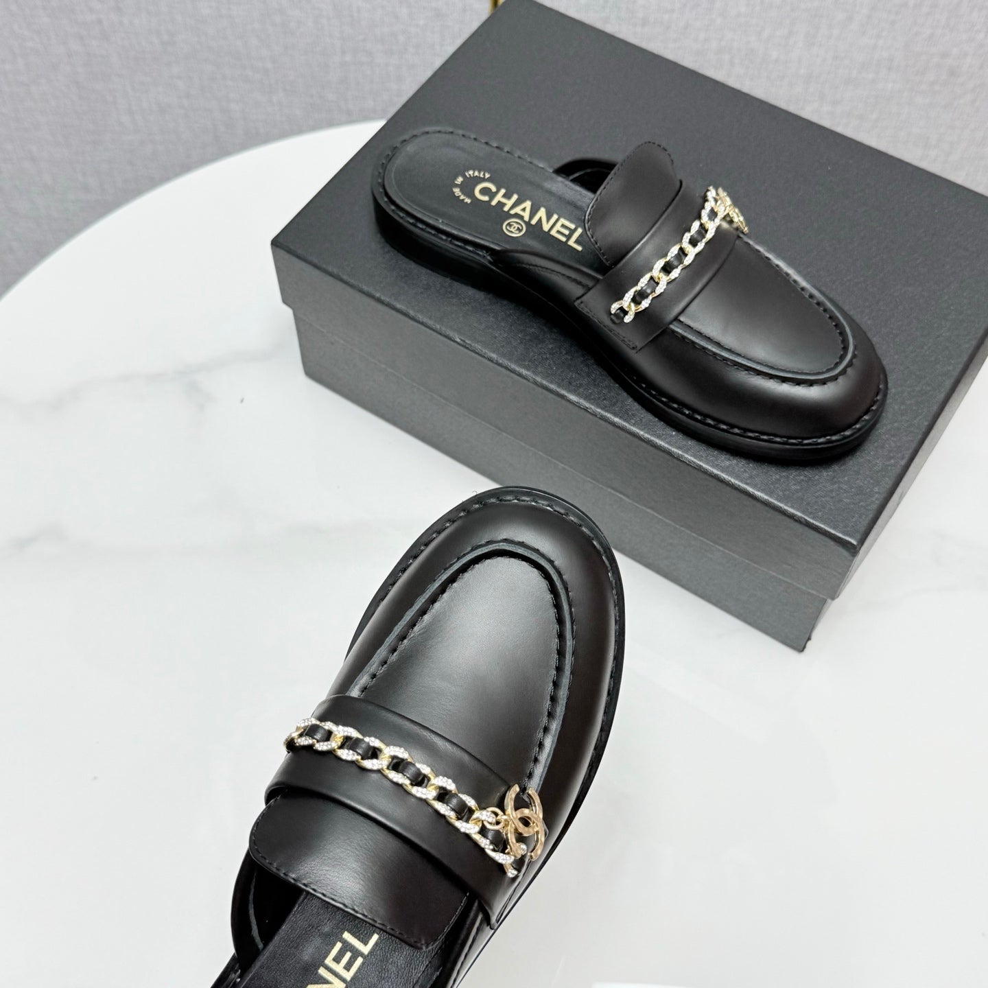 CC FLAT MULE 25S IN BLACK CALFSKIN STYLE 2 - 35