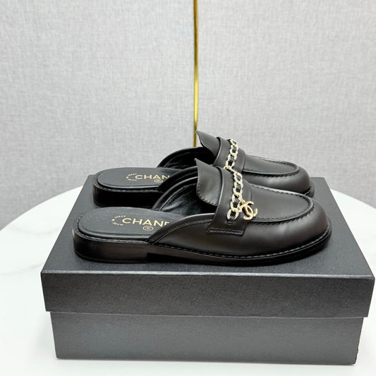 CC FLAT MULE 25S IN BLACK CALFSKIN STYLE 2 - 35