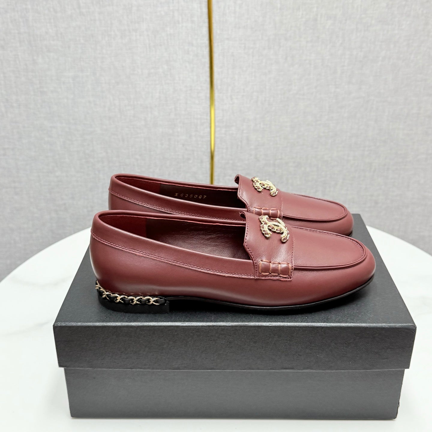CC LOAFER 25S IN DARK RED LAMBSKIN WITH GOLD HARDWARE - 35