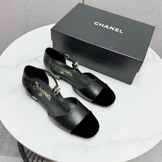 CC MARY JANE 25S IN BLACK LAMBSKIN AND SUEDE WITH PEARL HEEL - 35