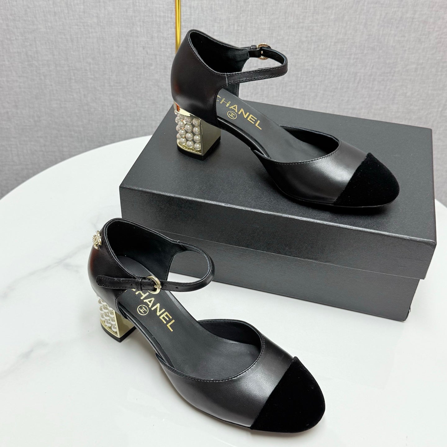CC MARY JANE HEELS 25S IN BLACK LAMBSKIN AND SUEDE WITH PEARL HEEL STYLE 5 - 35