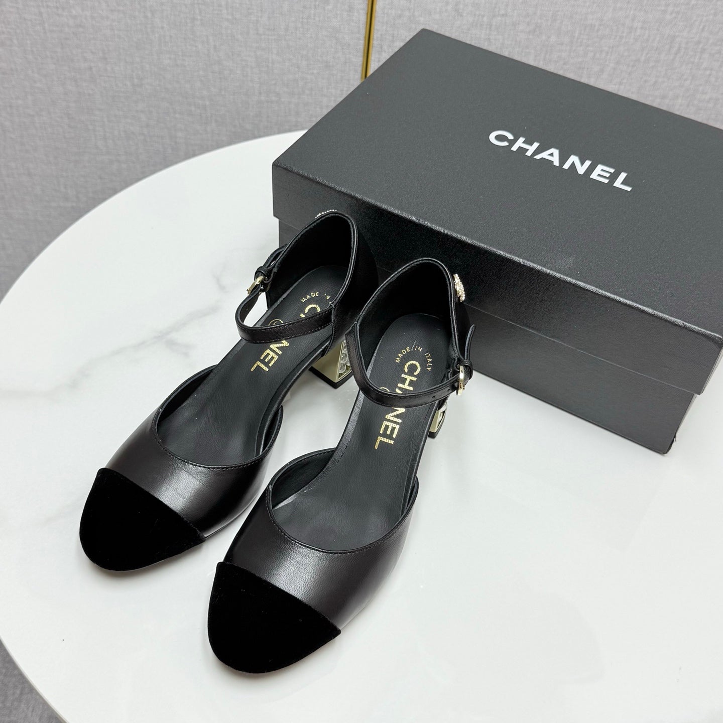 CC MARY JANE HEELS 25S IN BLACK LAMBSKIN AND SUEDE WITH PEARL HEEL STYLE 5 - 35