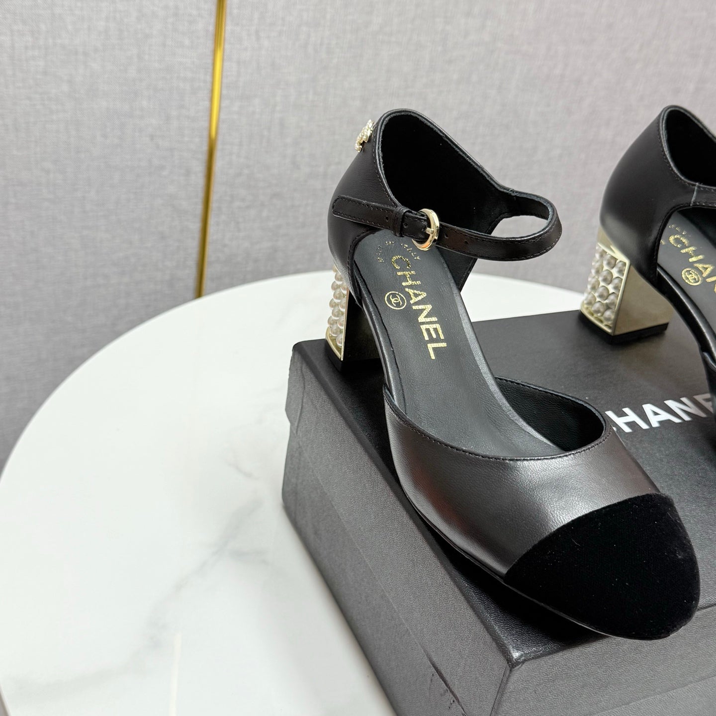 CC MARY JANE HEELS 25S IN BLACK LAMBSKIN AND SUEDE WITH PEARL HEEL STYLE 5 - 35