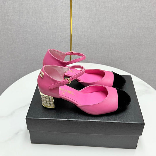 CC MARY JANE HEELS 25S IN PINK LAMBSKIN AND BLACK SUEDE WITH PEARL HEEL STYLE 8 - 35