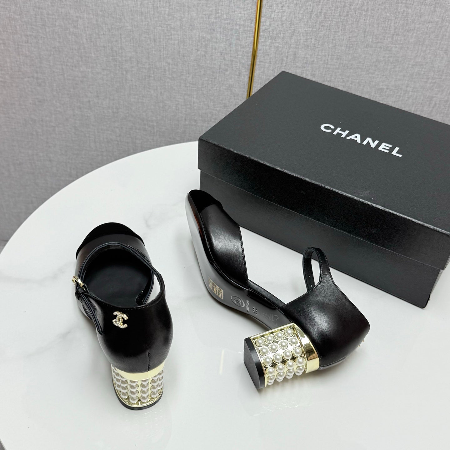 CC MARY JANE HEELS 25S IN BLACK LAMBSKIN AND SUEDE WITH PEARL HEEL STYLE 5 - 35