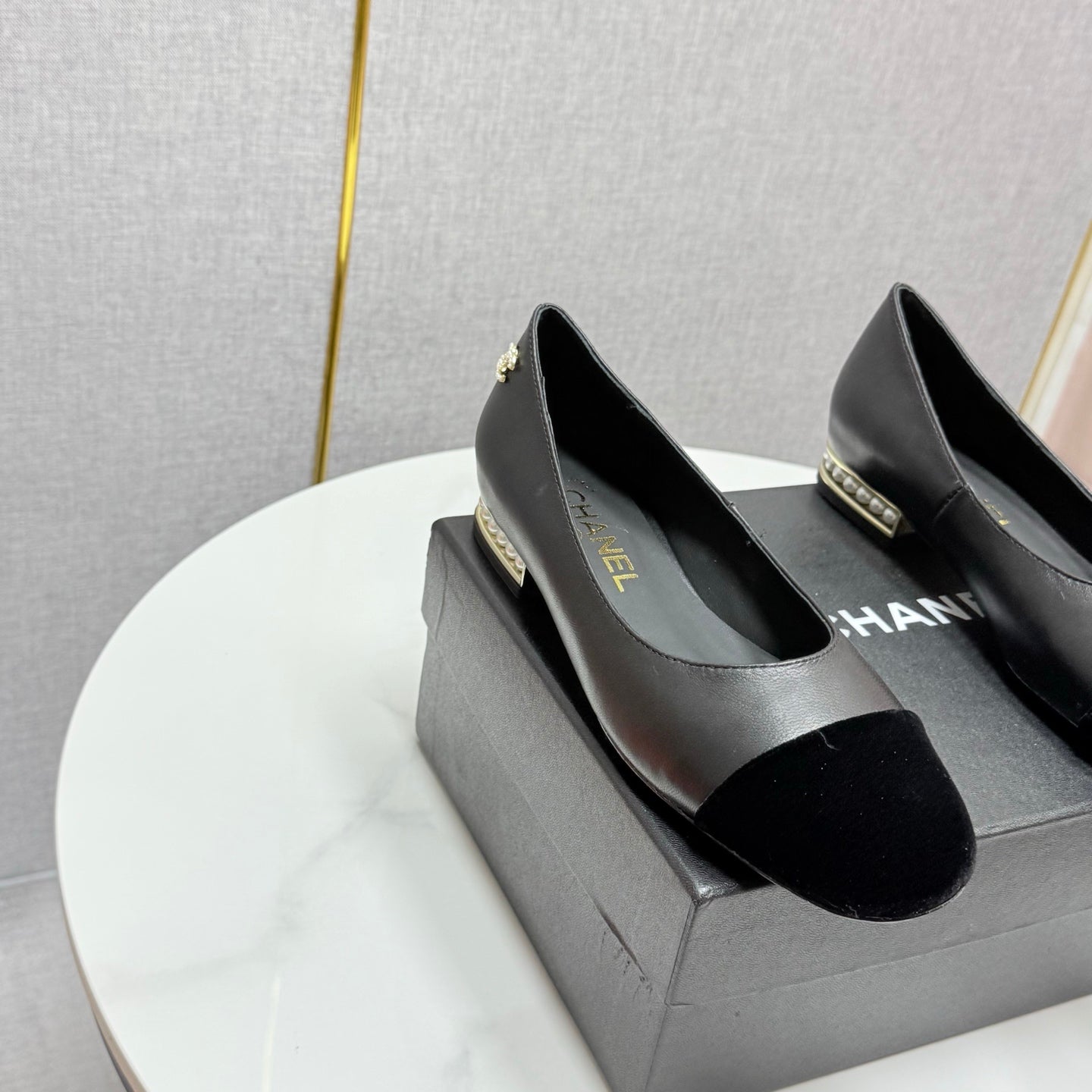 CC BALLET FLATS 25S IN BLACK LAMBSKIN AND SUEDE WITH PEARL HEEL - 35