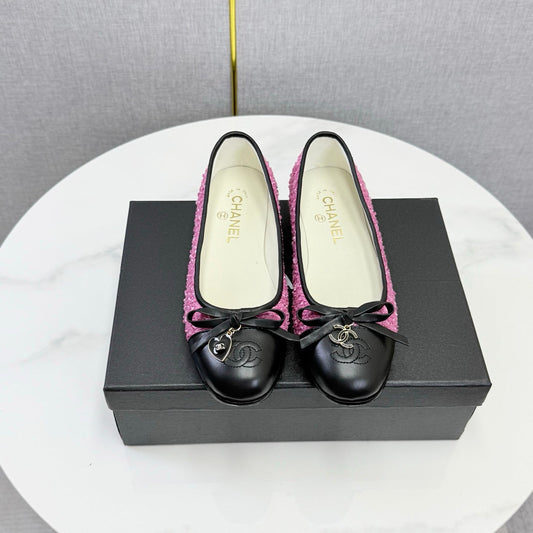 CHANEL 26S BALLET FLATS IN DARK PINK TWEED AND LAMBSKIN