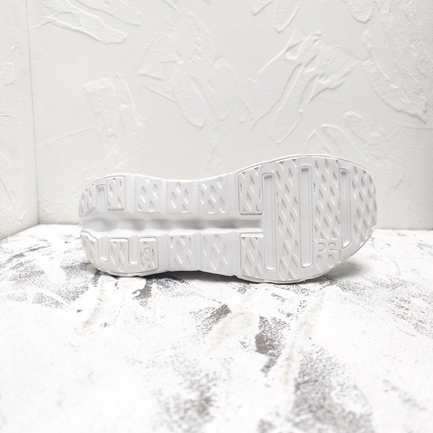 CLOUDTILT SNEAKER IN WHITE RECYCLED POLYESTER - 35