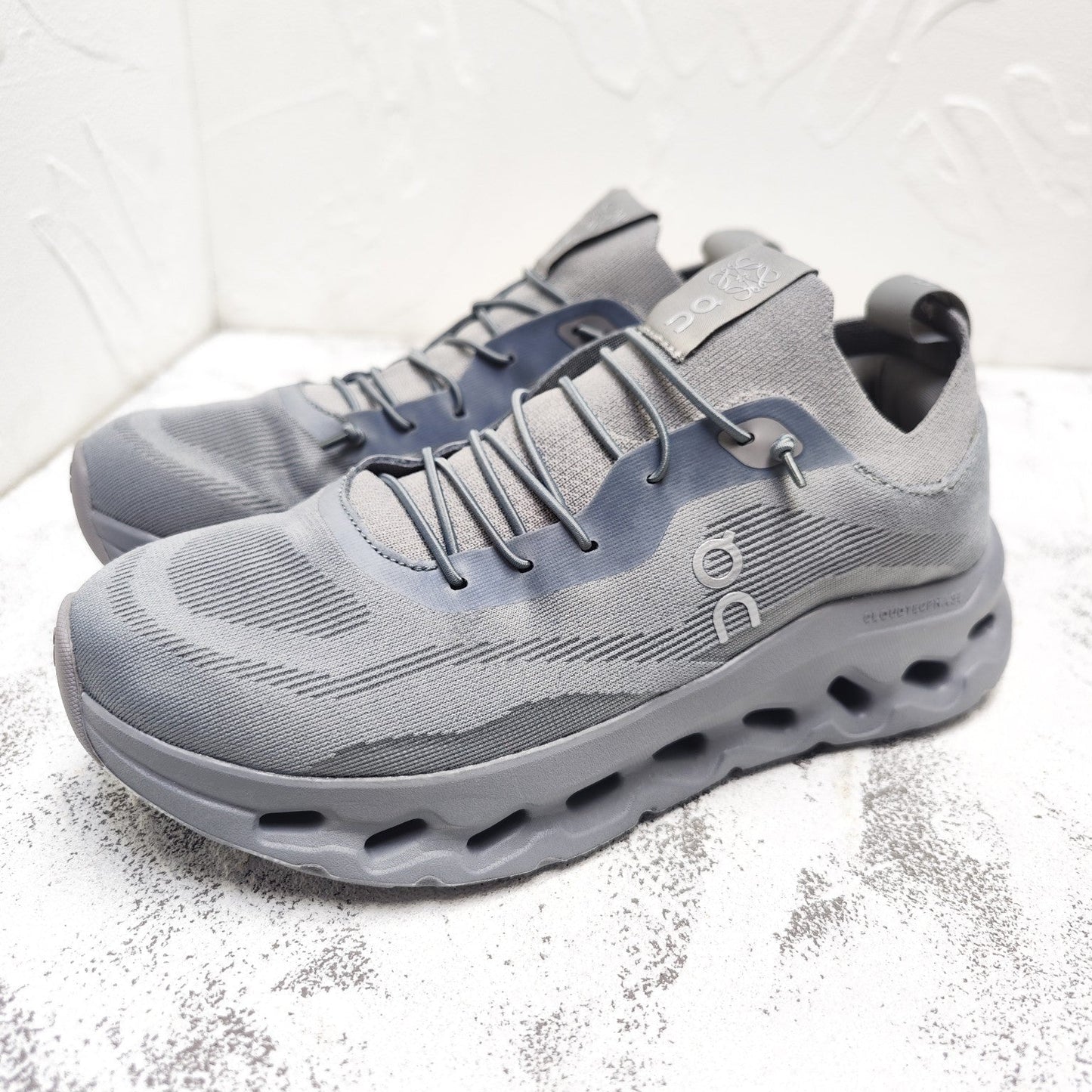 CLOUDTILT SNEAKER IN SHARK GRAY RECYCLED POLYESTER - 35